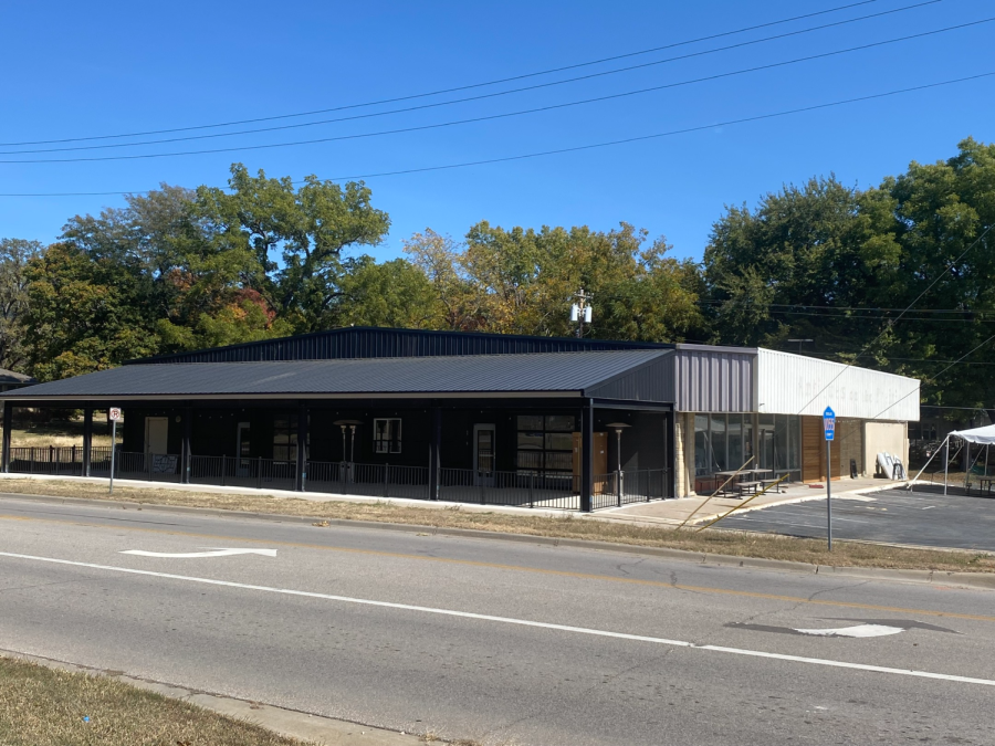 New business taking over old grocery store