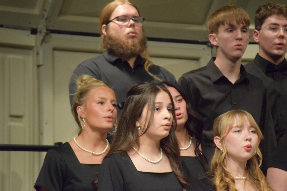 Choir stars take the stage