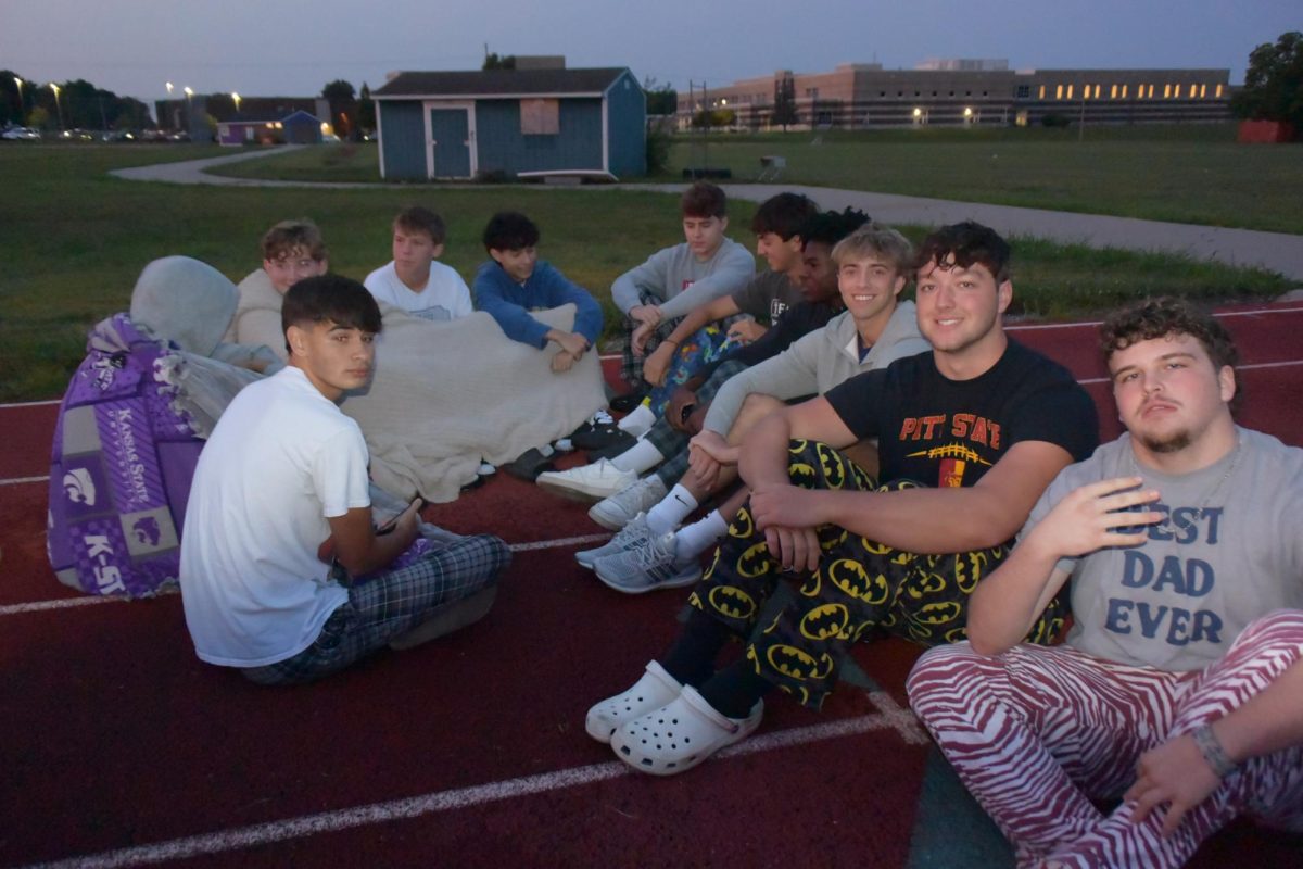 Seniors at senior sunrise