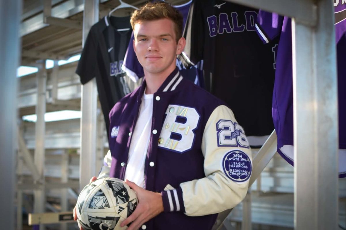 SENIOR SPOTLIGHT: Seth Smasal