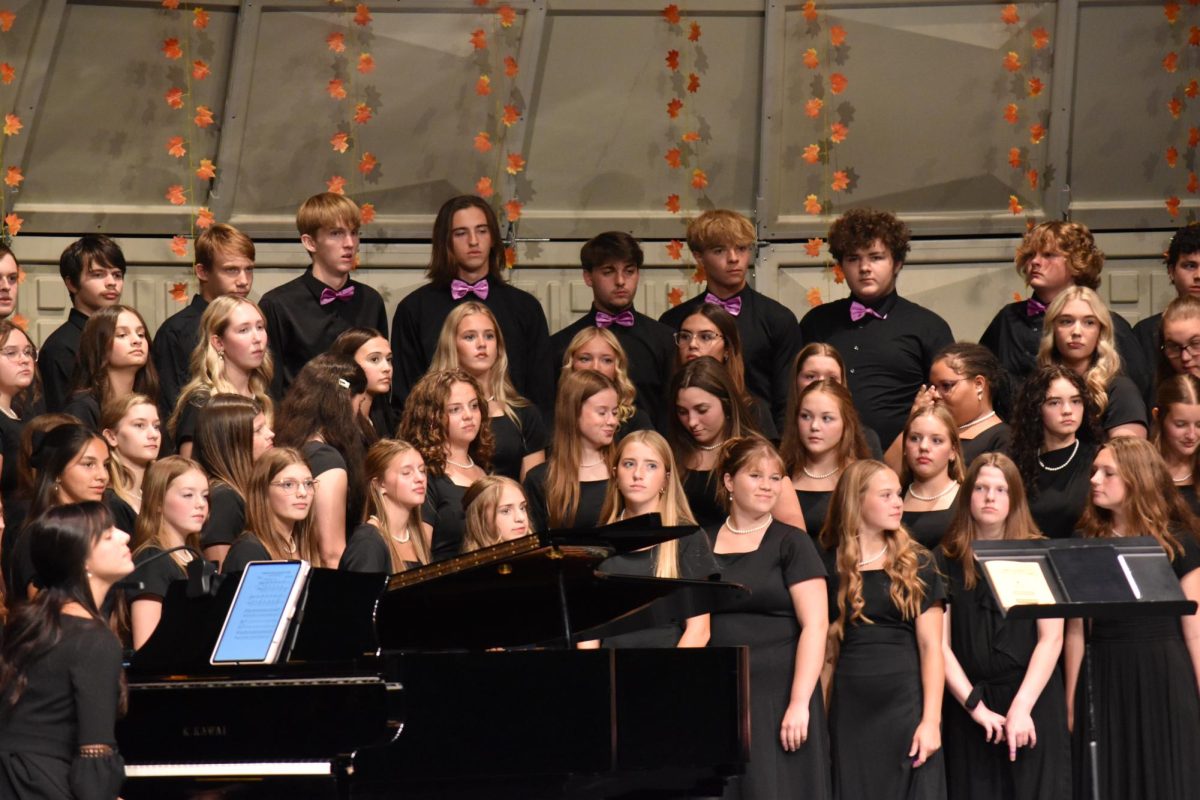 CHOIR MAKES THE BAR